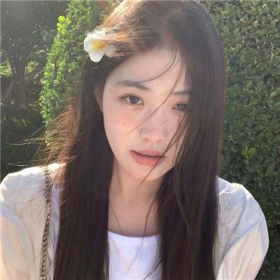 正在缩小的男人
